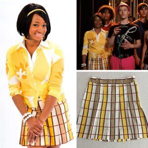 Marc by Marc Jacobs Pleated Skirt ASO Taylor in High School Musical 3